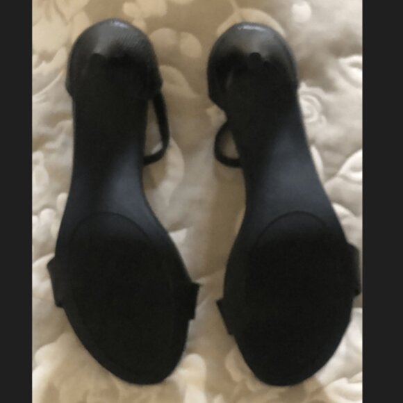 NWOT Strappy Stilletos - Picture 8 of 9
